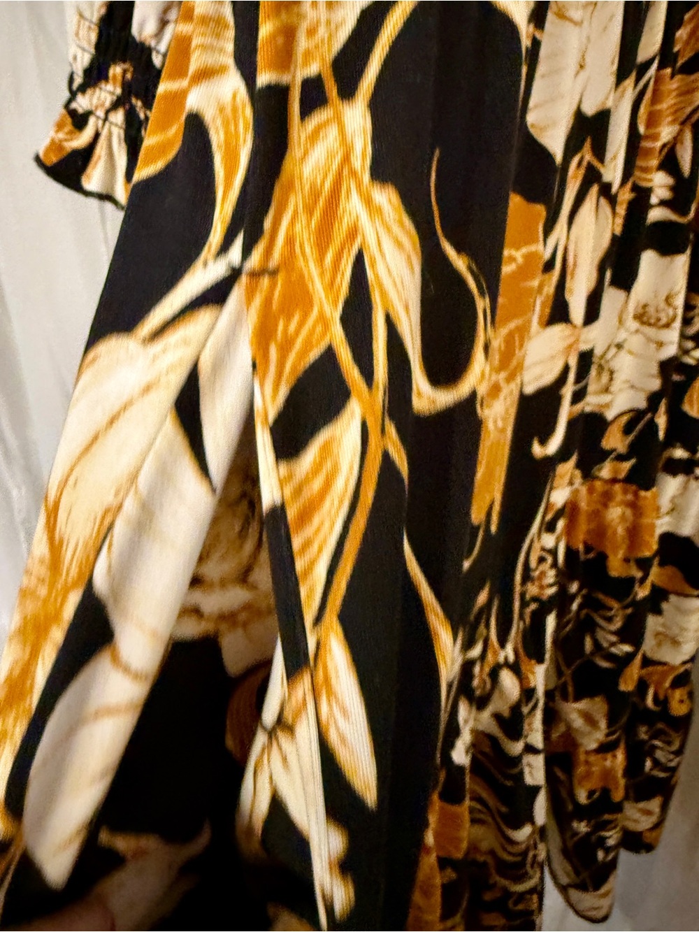 EST. 1946 Floral Tiered Navy and Black Midi Dress | Size Medium - Picture 10 of 13